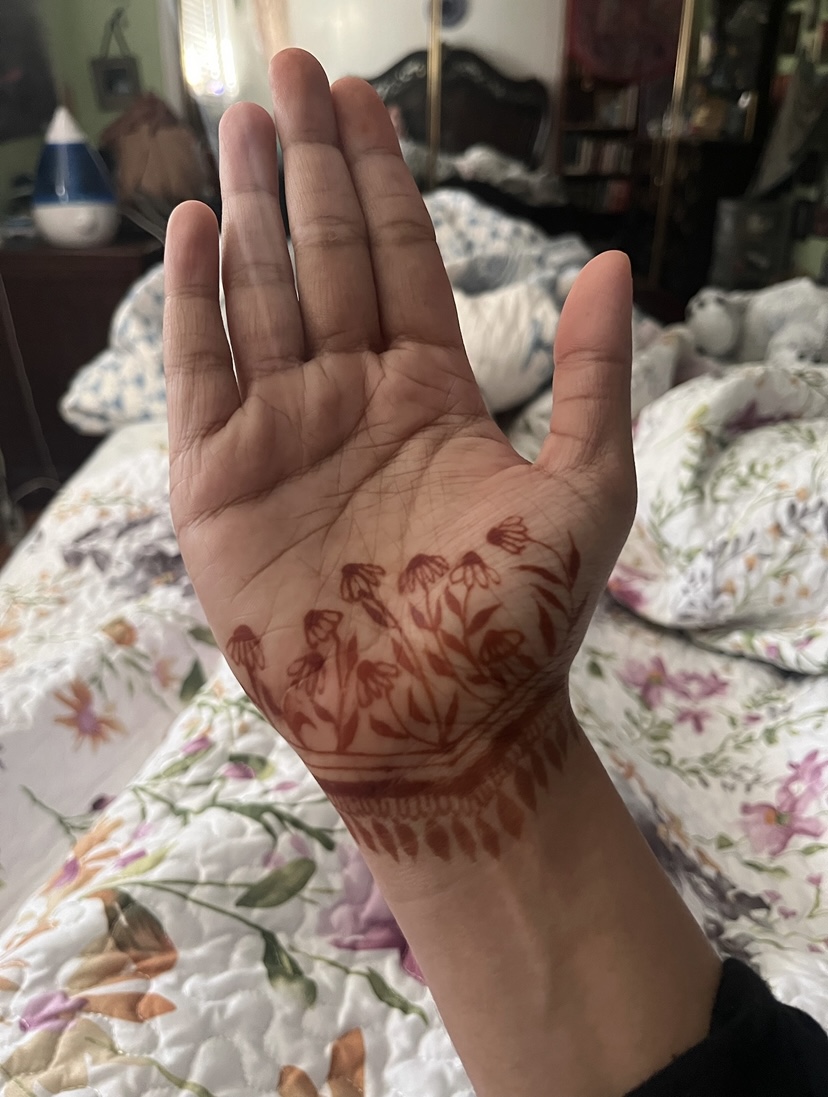 Henna design 11