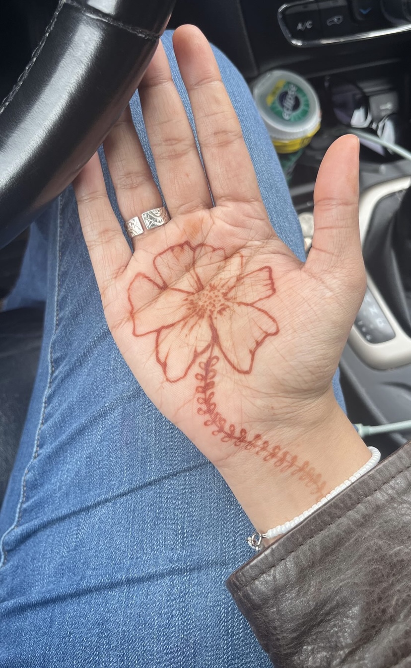 Henna design 12