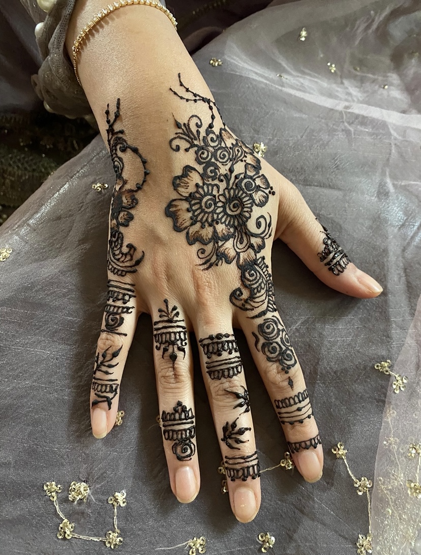 Henna design 18